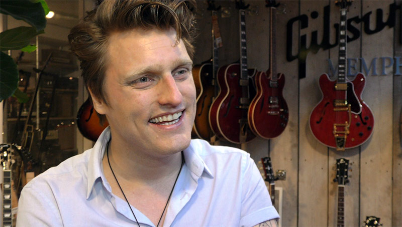 gghtv gitarist spike van di rect tot de scheidt ons dood groen gghtv gitarist spike van di rect tot de scheidt ons dood groen