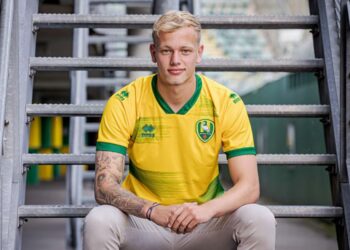 ADO huurt aanvaller Max de Waal van Jong Ajax