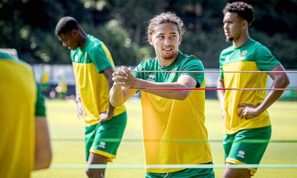 Wehrmann voelt zich nu al thuis bij ADO: ‘Net alsof ik hier al twee of drie jaar rondloop’