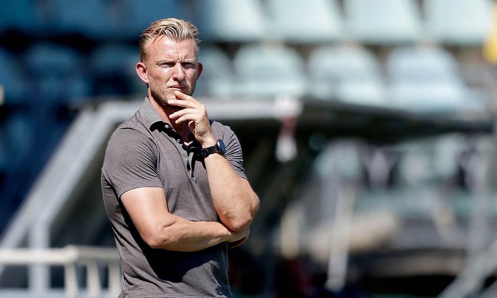 Balende Dirk Kuyt: ‘Pijnlijk dat het de eerste twee wedstrijden duidelijk niet gelukt is’