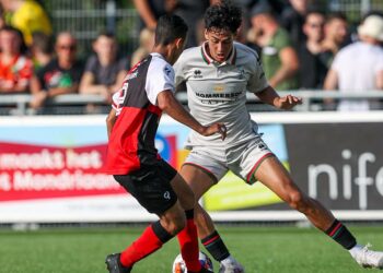 ADO wint met 7-0 van Laakkwartier