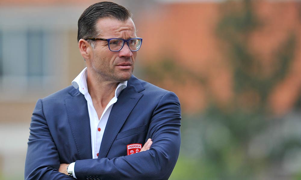 Oud-scheidsrechter Pieter Vink nieuwe veiligheidsmanager