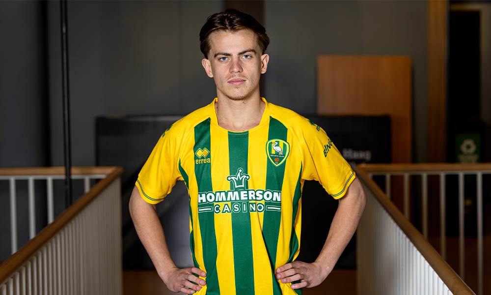 ADO Den Haag contracteert Australische aanvaller Cameron Peupion