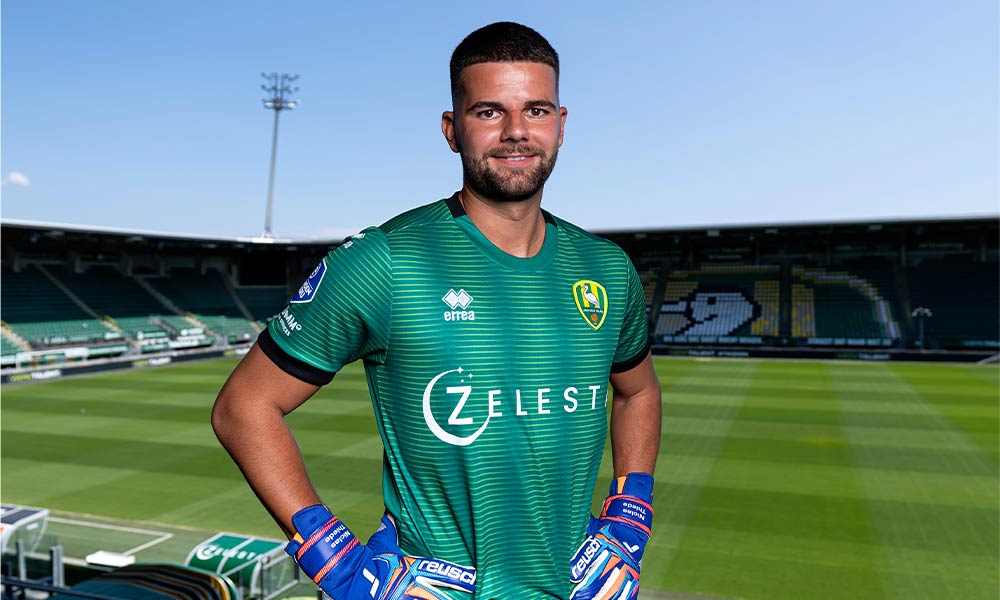 ADO haalt Duitse doelman Niclas Thiede naar Den Haag